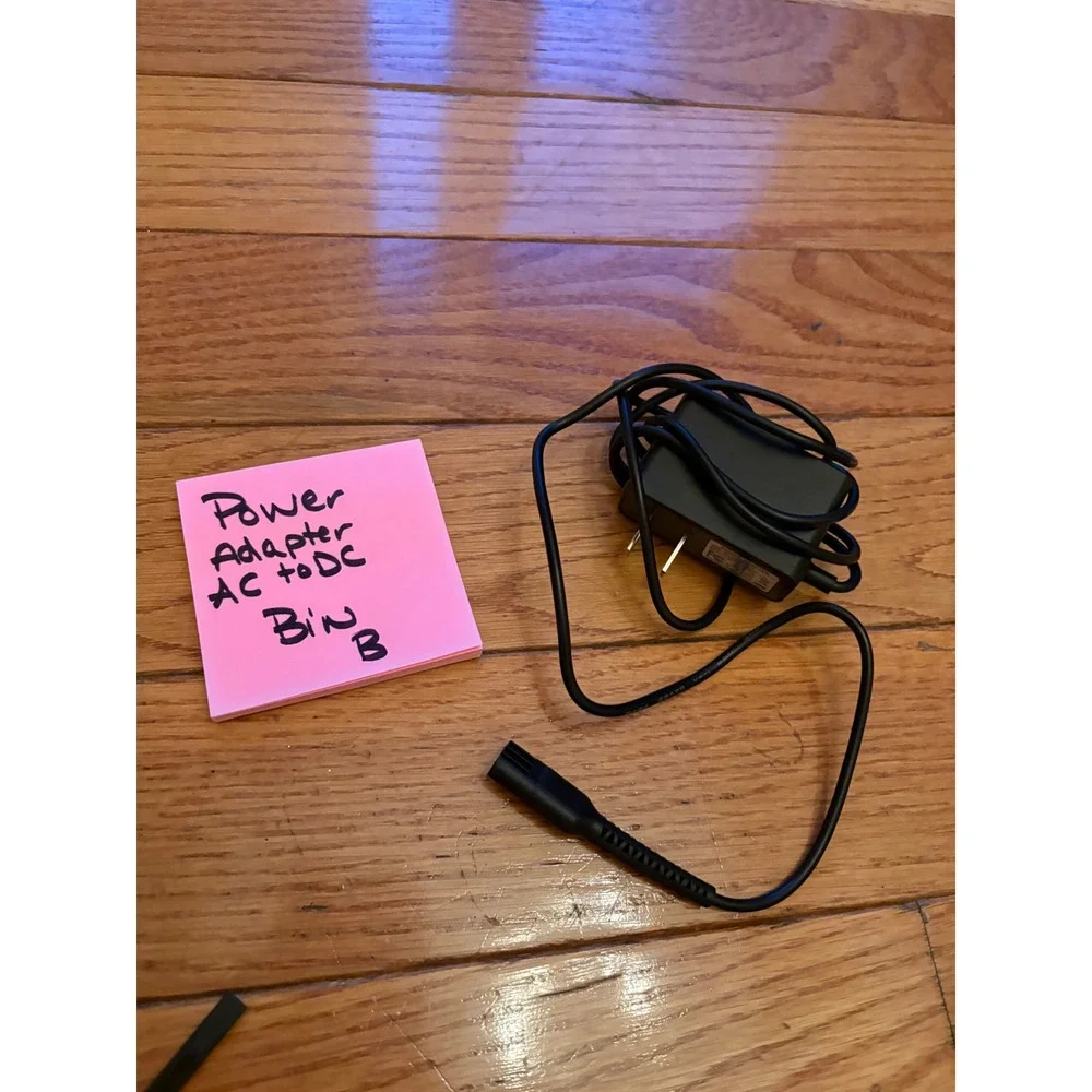 AC to DC Power Adapter Charger 15V 0.4A Model HY-060120400U